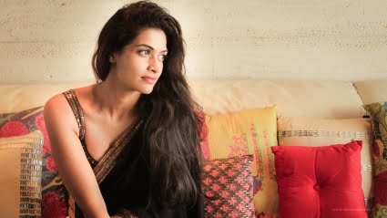 [jpeg] Actress Salony Luthra Wallpapers