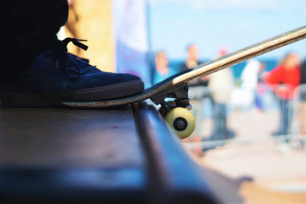 [jpeg] Skateboard foot Free stock photos 1.68MB